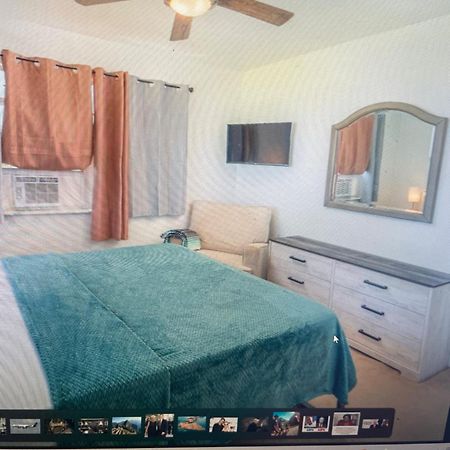 John'S Place Grand Turk Bagian luar foto